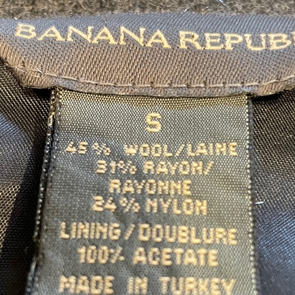 Banana Republic gray wool blend coat- Size small - Picture 7 of 12